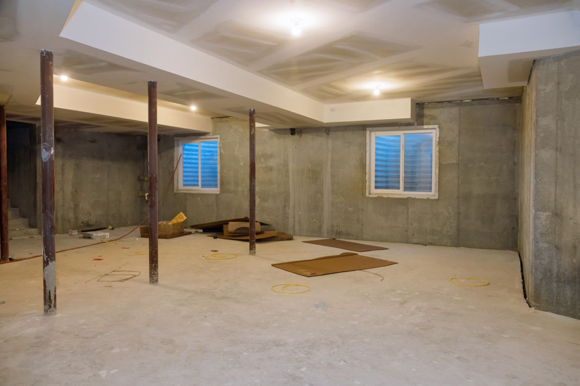house being underpinned